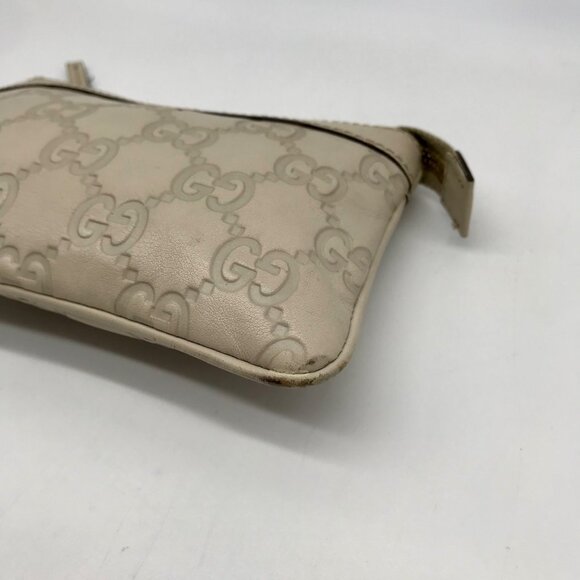 Gucci Off-White Monogram Leather Zip Wallet - Picture 6 of 11